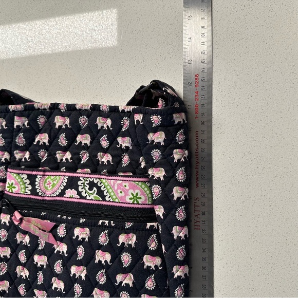 Vera Bradley Pink Elephants Pattern Crossbody - Picture 2 of 6